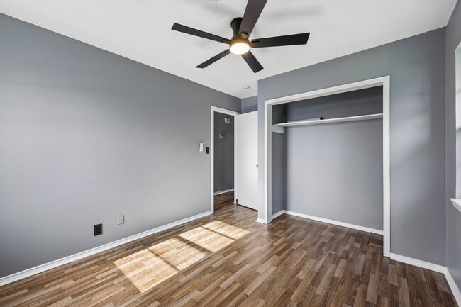Building Photo - 7940 Chaparral Dr