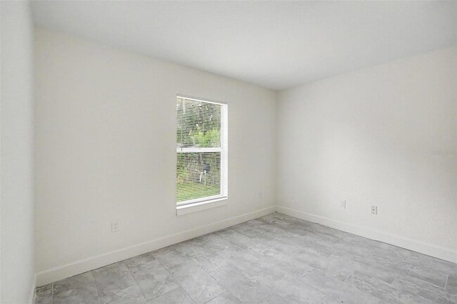 Building Photo - 1128 Neville Ave