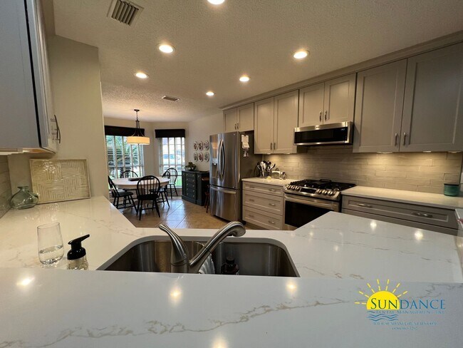 Building Photo - 451 Forest Glen Pl