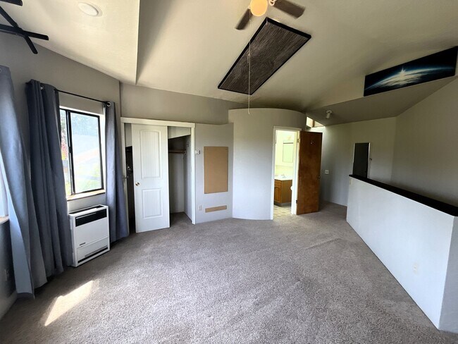 Building Photo - 3747 Trinity St