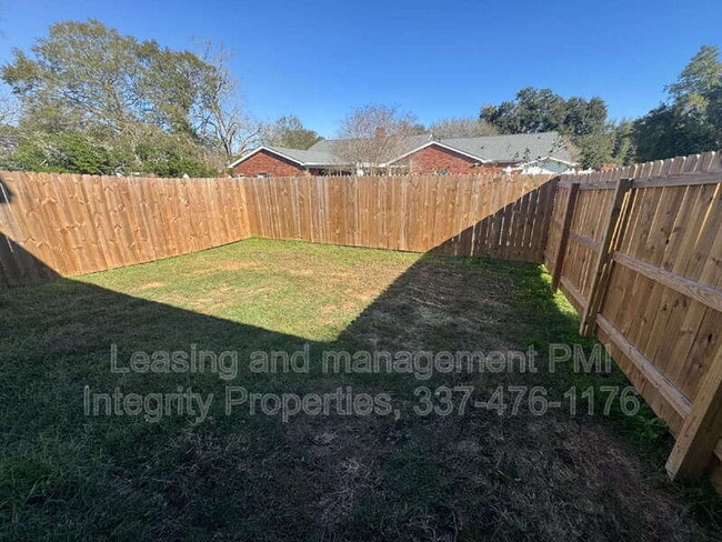 Building Photo - 101 Foster Grove Drive