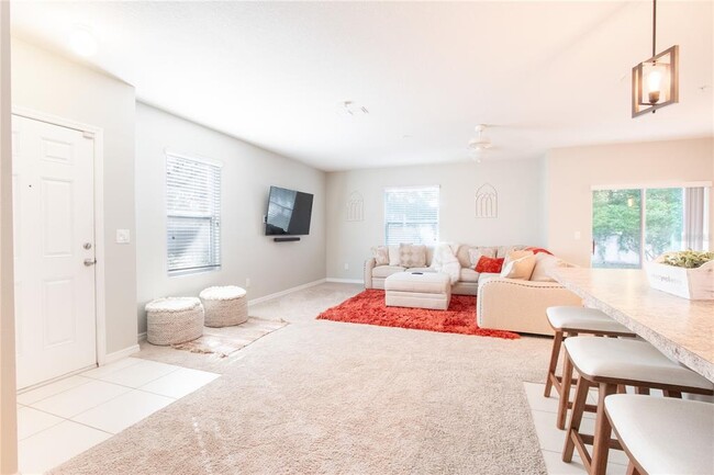 Building Photo - 3649 Seneca Club Loop