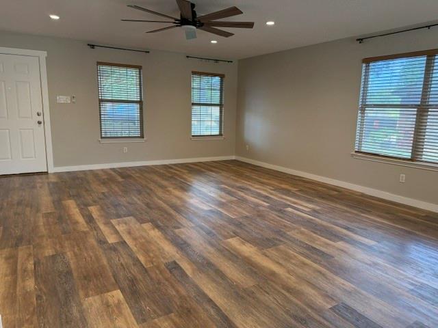 Building Photo - 342 Carolyns Way