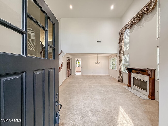 Building Photo - 780 Paseo De Leon