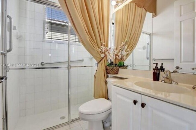 Building Photo - 5078 SW 183rd Ave