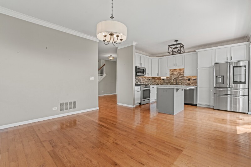 Building Photo - 259 Grand Ridge Rd