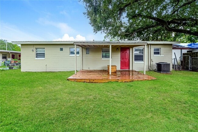 Building Photo - 3125 Wallington Dr