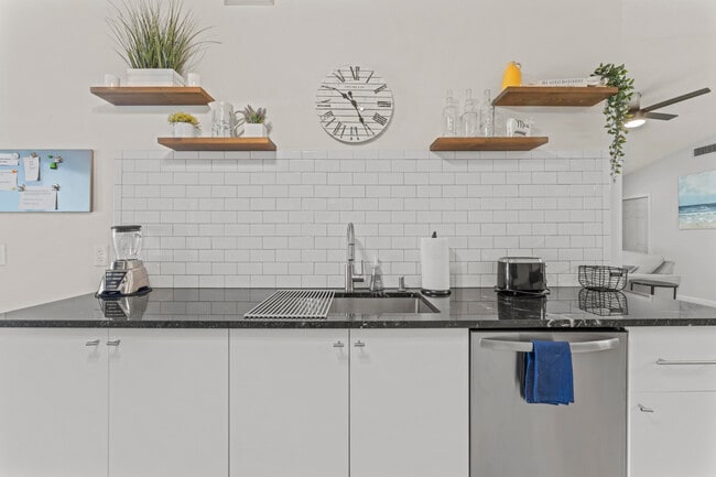 Building Photo - 8745 Sol Terrace