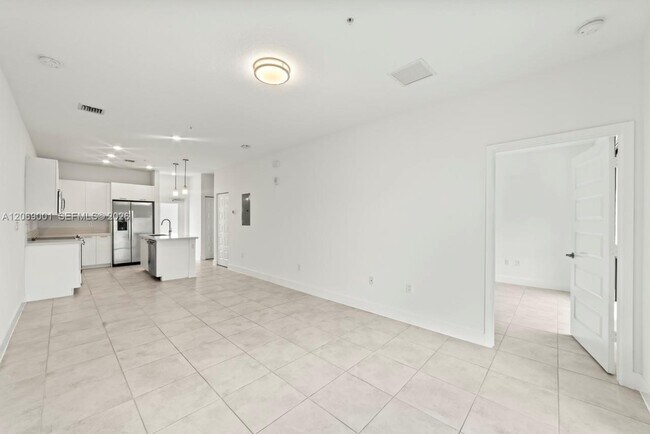 Building Photo - 8301 NW 41st St