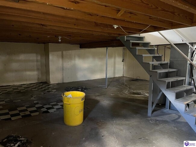 Building Photo - 1709 Cliff Ridge Ct