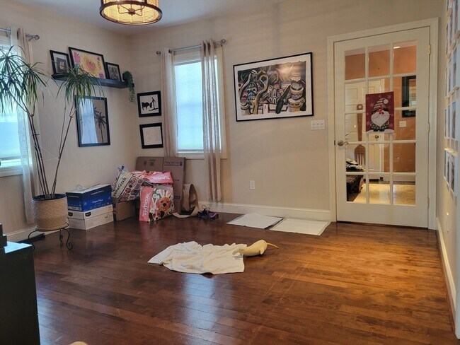 Building Photo - 20 Symonds St