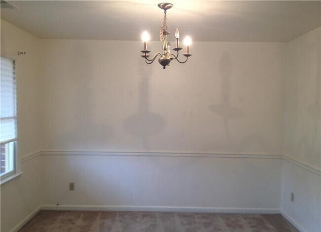 Building Photo - LOVELY 3 BEDROOM RANCH STYLE HOME IN CEDAR...