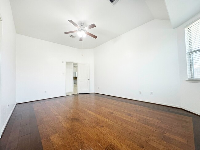 Building Photo - 18514 Magnolia Dell Dr