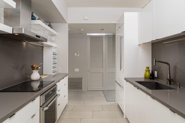 Building Photo - 177 Westlake Dr