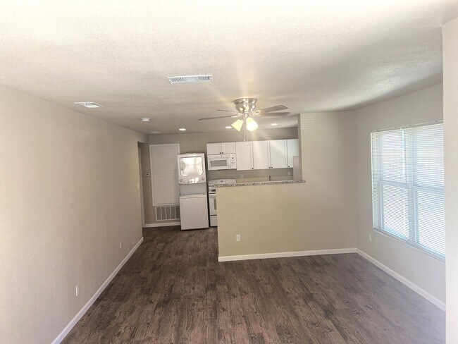 Building Photo - 1904 17th St