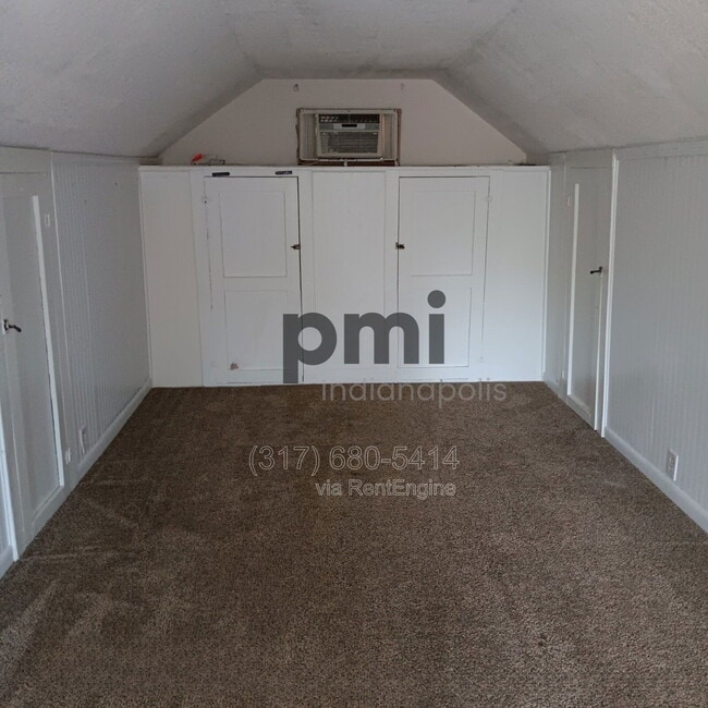 Building Photo - 5041 W 13th St