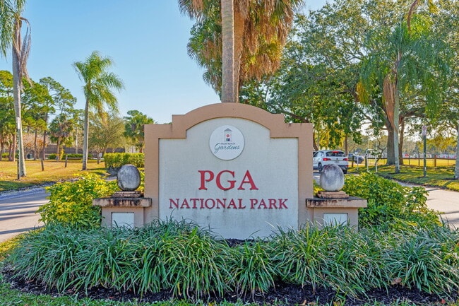 Building Photo - 271 Cypress Point Dr