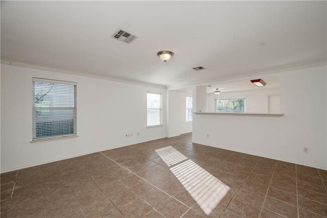 Building Photo - 13316 Thome Valley Dr