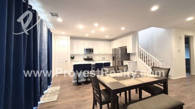 Building Photo - 12542 Ilona St