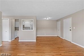 Building Photo - 624-664-664 Highland Dr