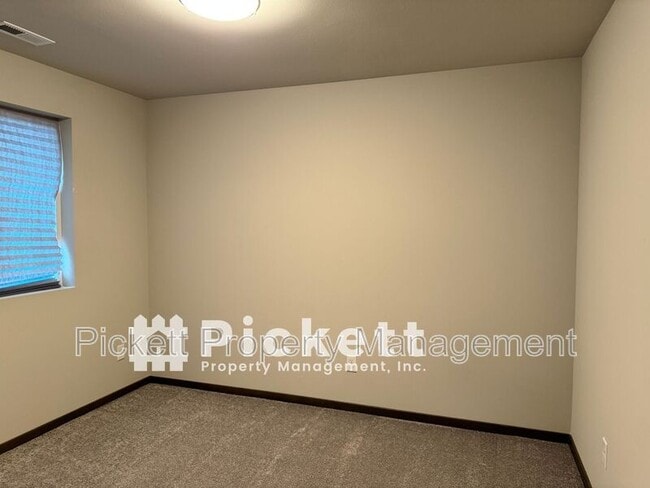 Building Photo - 5146 Granger St