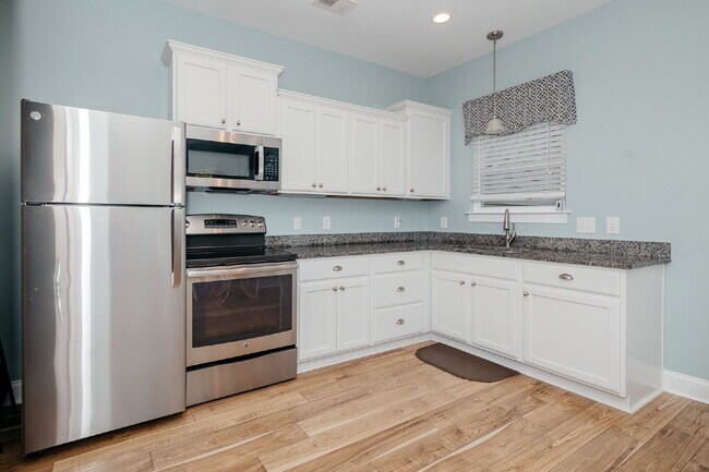 Building Photo - 507 Summerset Ln