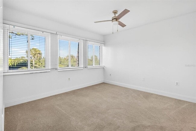 Building Photo - 1805 Mariner Dr