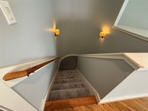 Building Photo - 9822 Samantha Suzanne Ct