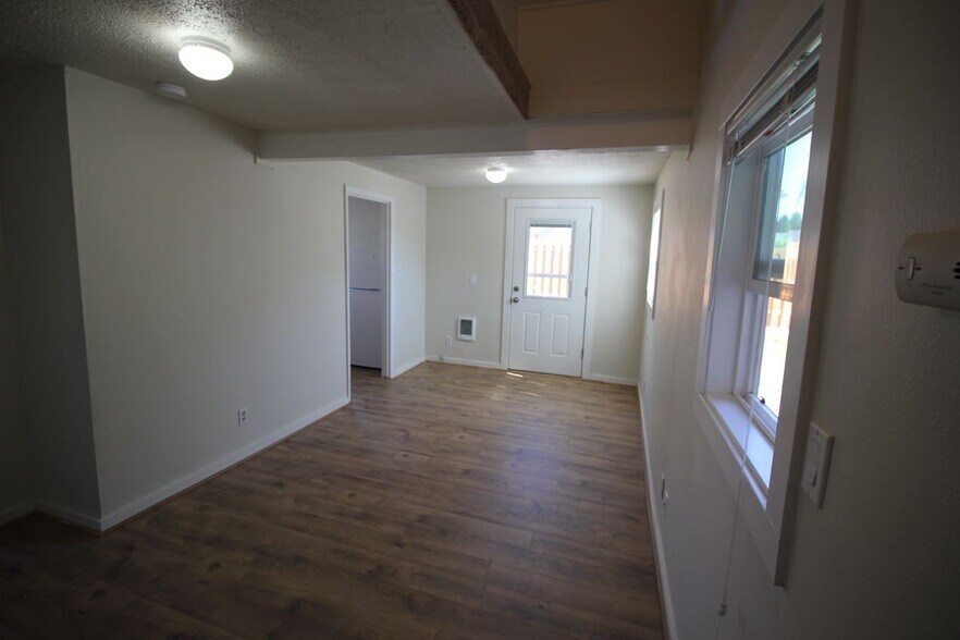 living room - 210 Northeast 5th Avenue