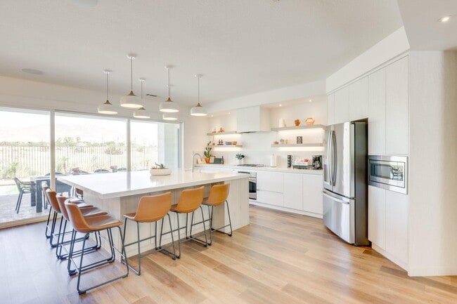 Building Photo - 84644 Pavone Way