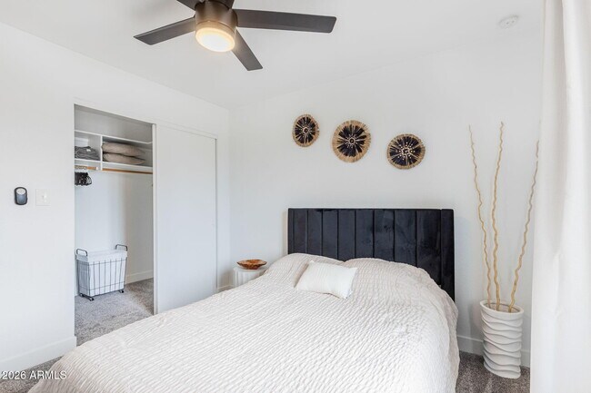 Building Photo - 2529 E Commonwealth Cir