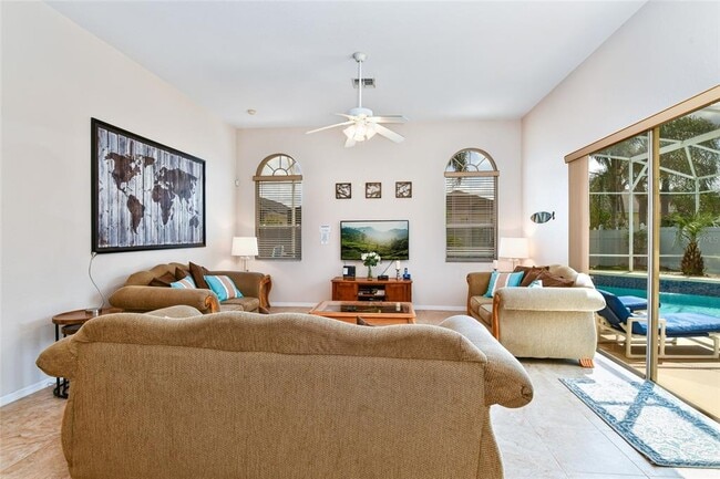 Building Photo - 611 Brighton Dr