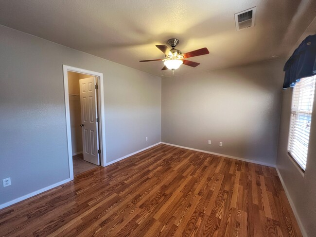 Building Photo - 10504 Woodquail Dr NW