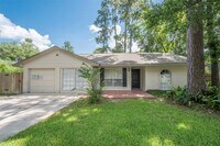 Building Photo - 3515 Lake Ridge Bend