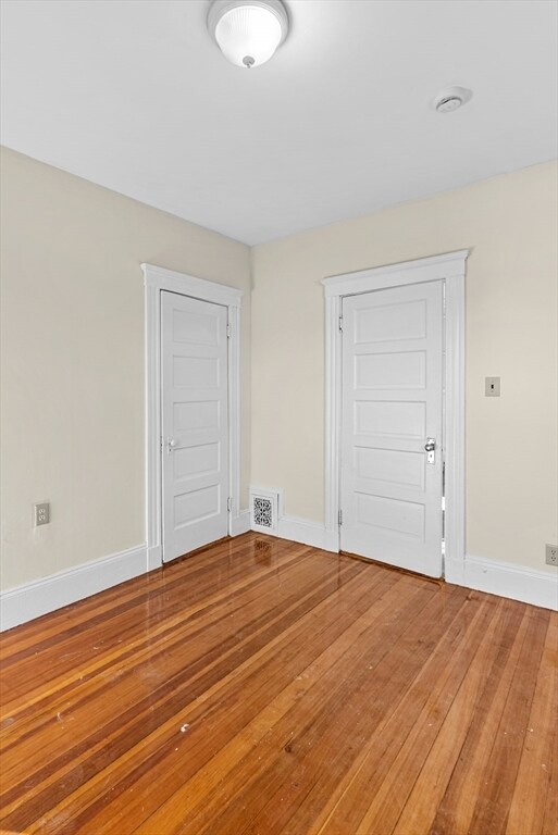 Building Photo - 44 Speedwell St