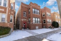 Building Photo - 5737 N Washtenaw Ave