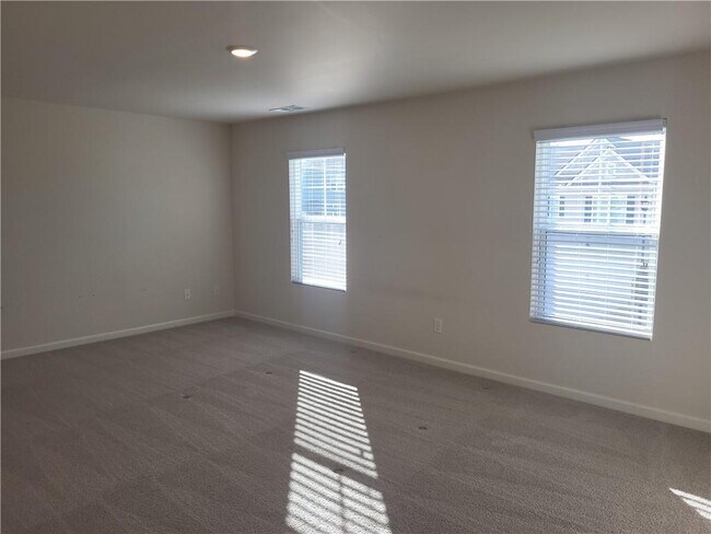Building Photo - 50 Barnwood Ln
