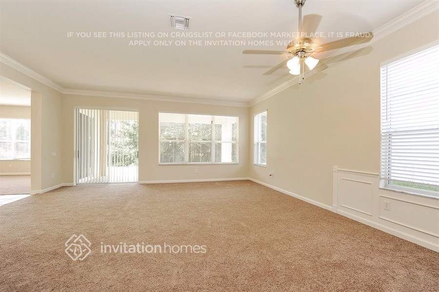 Building Photo - 31052 Creekridge Dr