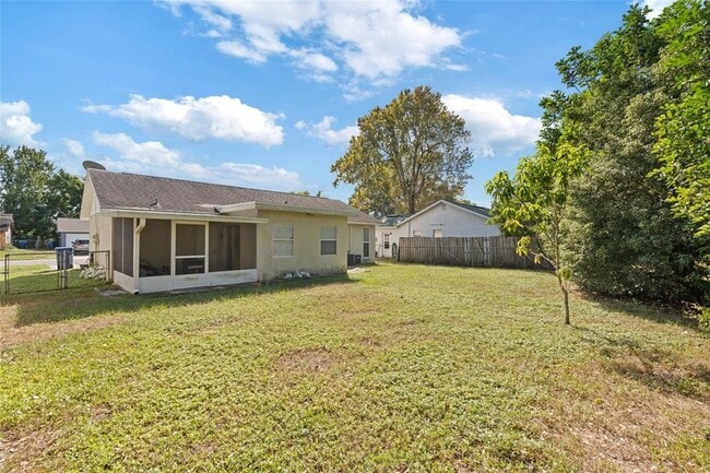 Building Photo - 7651 Montague Loop