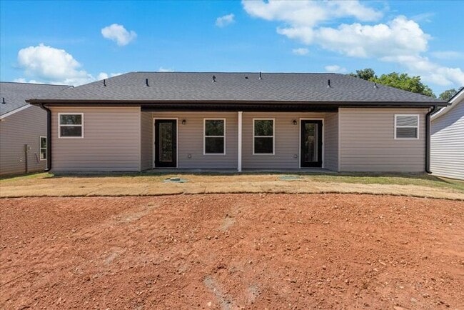 Building Photo - SPECIAL! Arlington Townes - Beautiful 3 Bed 2 Bath Townhomes for Rent in Greer, SC