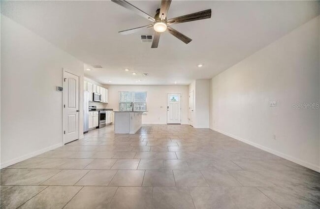 Building Photo - 9133 Mellow Coral St