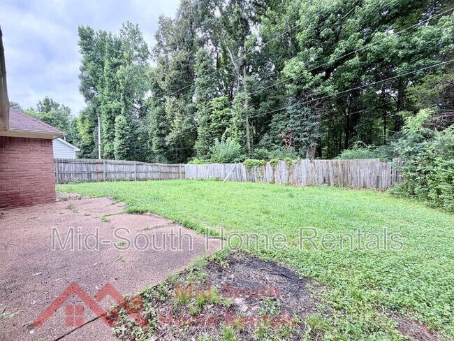Building Photo - 4473 Cleopatra Cove N
