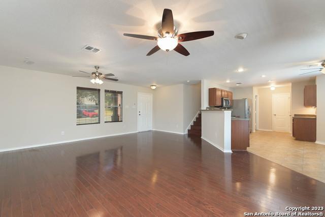 Building Photo - 9307 Mimosa Manor