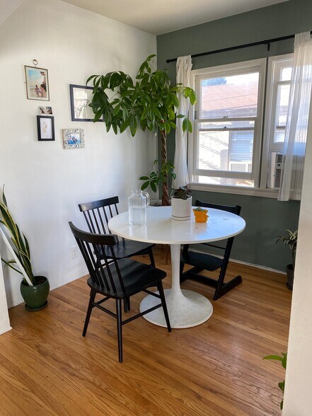 Building Photo - 4557 Alumni Ave