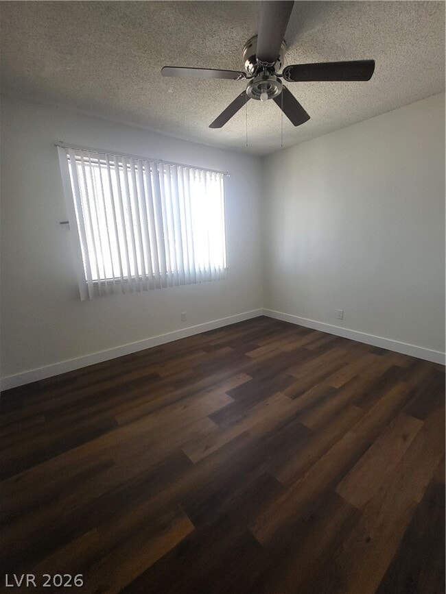 Building Photo - 717 Van Ert Ave