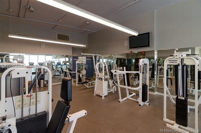 Building Photo - 2889 McFarlane Rd