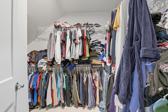 Building Photo - 707 Thomas Ln