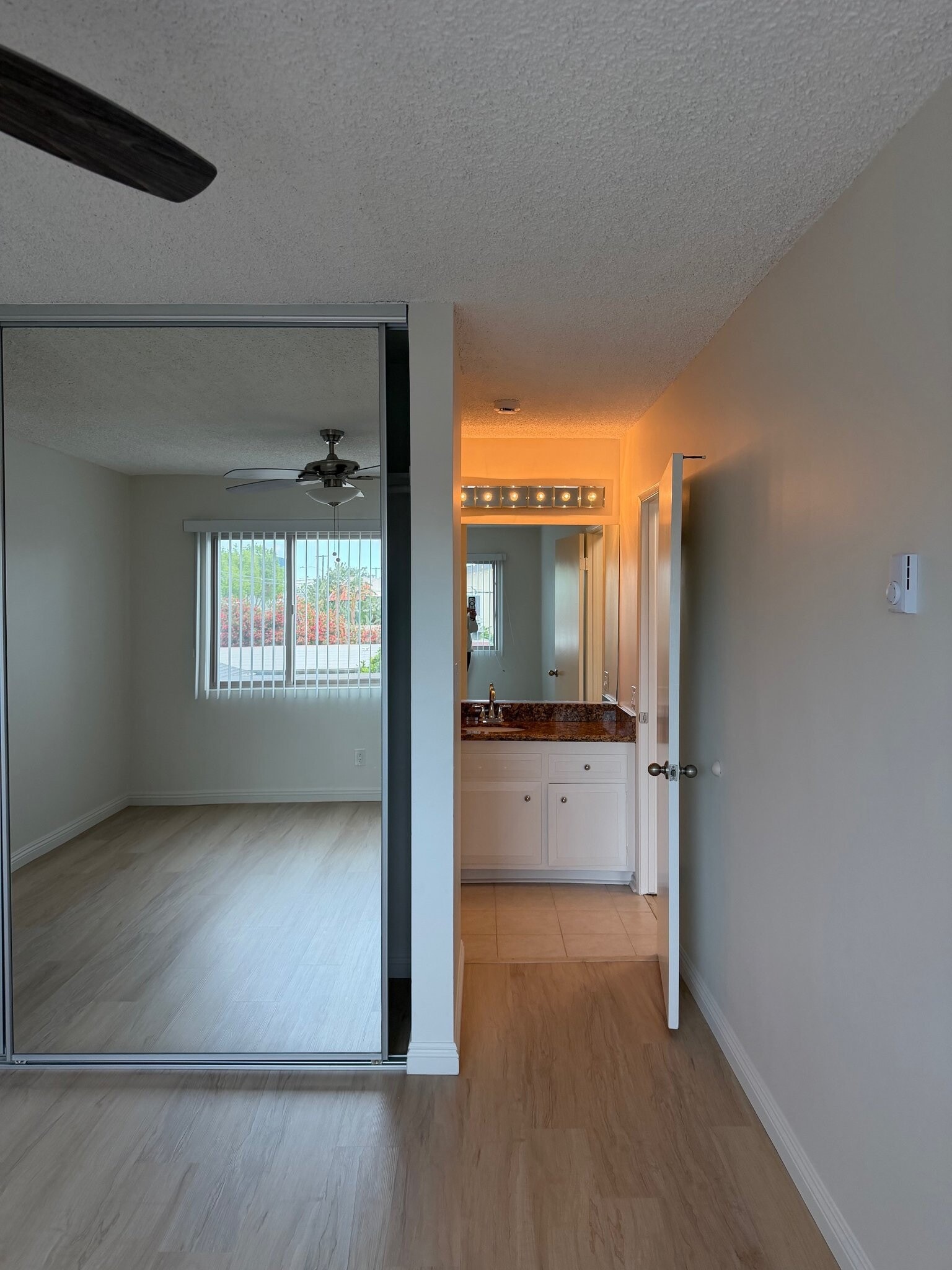 Building Photo - 3546 Del Amo Blvd
