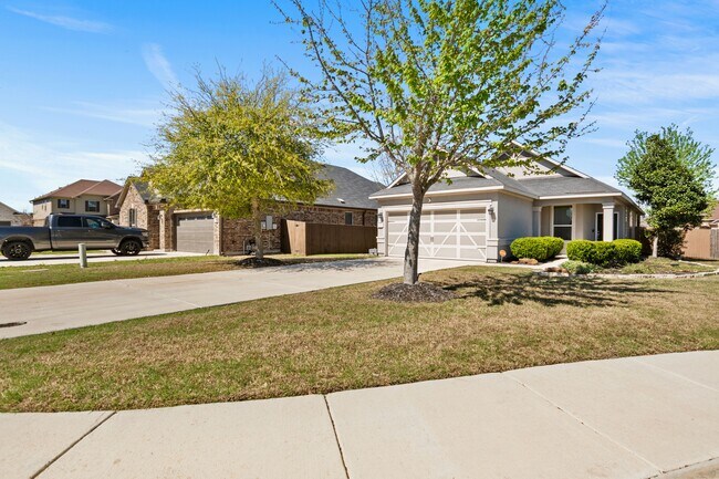 Building Photo - 2073 Turkey Creek