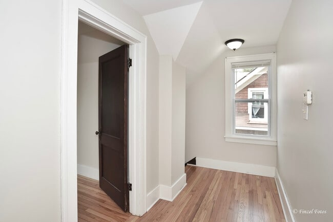 Building Photo - 93 Elmhurst St